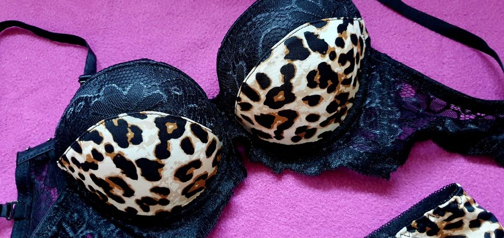 Komplet bielizny panterka Push-up rozm. 70 A/małe B nowy