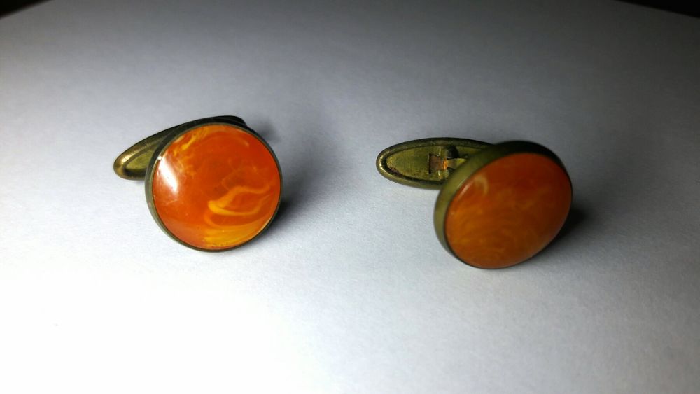 Запонки (янтарь)