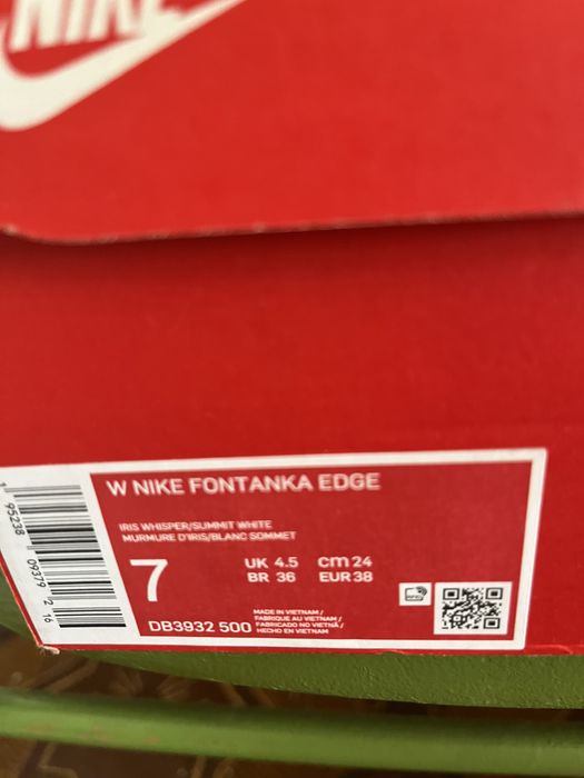 Кроссовки  Nike оригинал