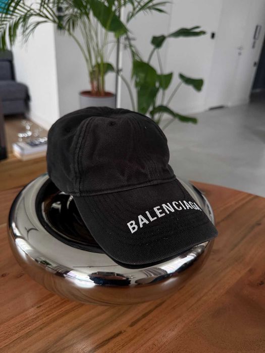 Czapka Balenciaga Logo czarna, Made in Italy