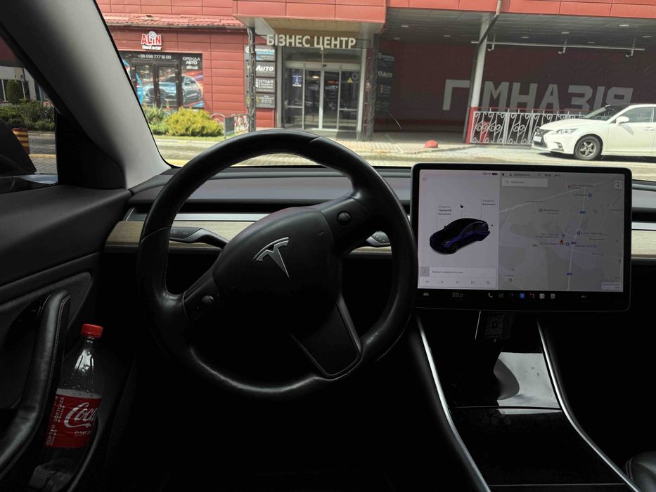 Tesla Model 3 Long Range 75 кВт