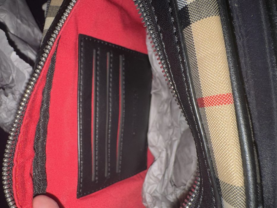 Bolsa Burberry nova