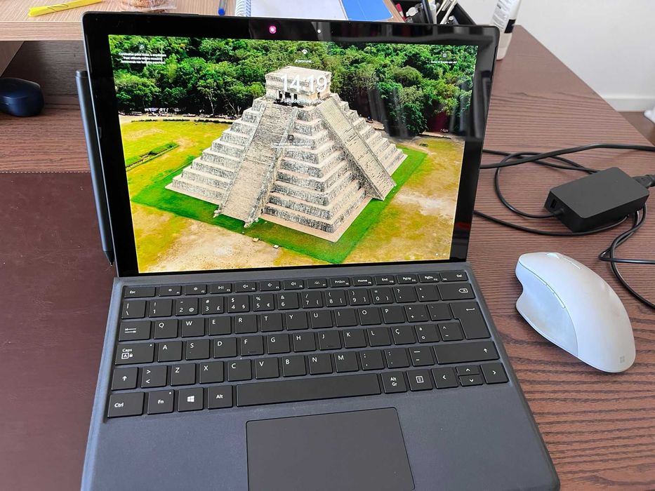 Surface Pro 6 - Black