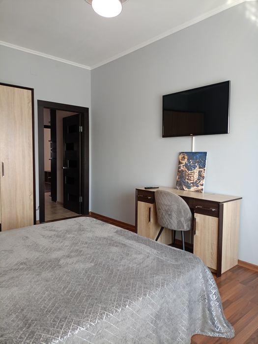 Продам 2 км квартиру, в.Стуса ,можливі Держпрограми