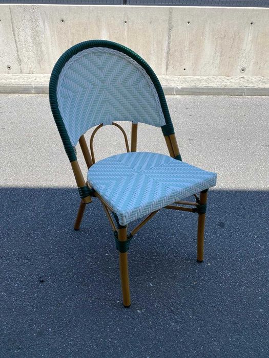 Cadeiras e Mesa conjunto novo