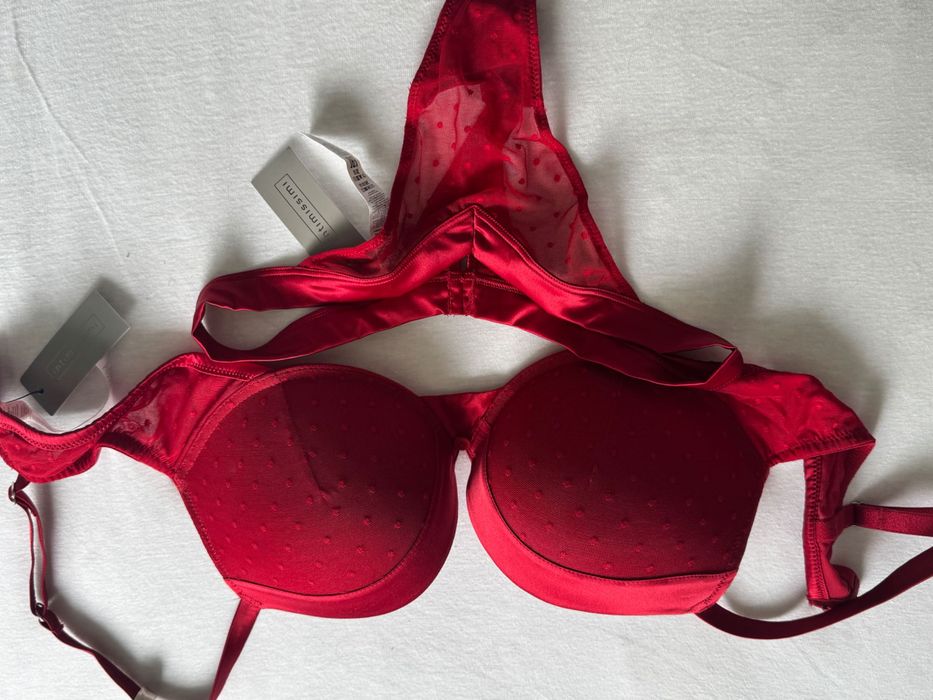 нова білизна Intimissimi