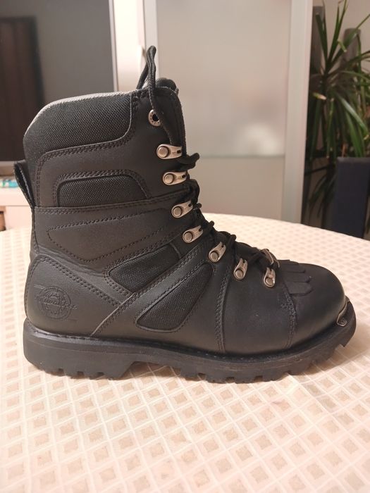 Мотоботинки Milwaukee Freedom Flex,