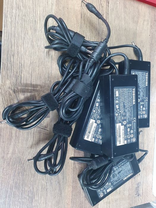 Зарядка зарядное блок питания живлення Tochiba Asus MSI 120w 19v/6.32a