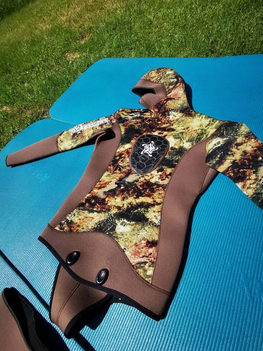 Łowiectwo podwodne  spearfishing pianka  Abysstar Cressi Salvimar
