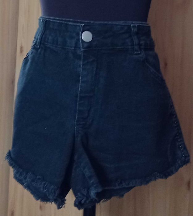 Szorty jeans ozdobne wzorowanie bawełna ćwieki czarne 46/3XL Kiabi