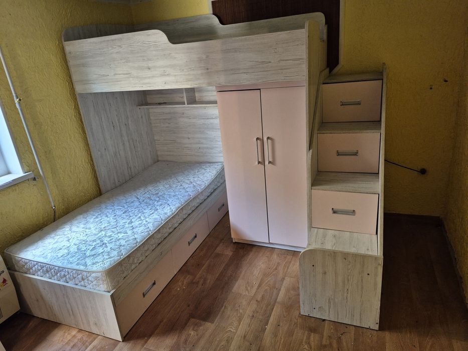 Ліжко дитяче.....