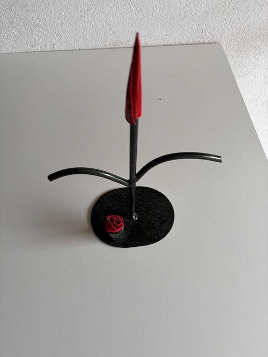 Suporte Decorativo Metal Preto Minimalista Escultura Mesa