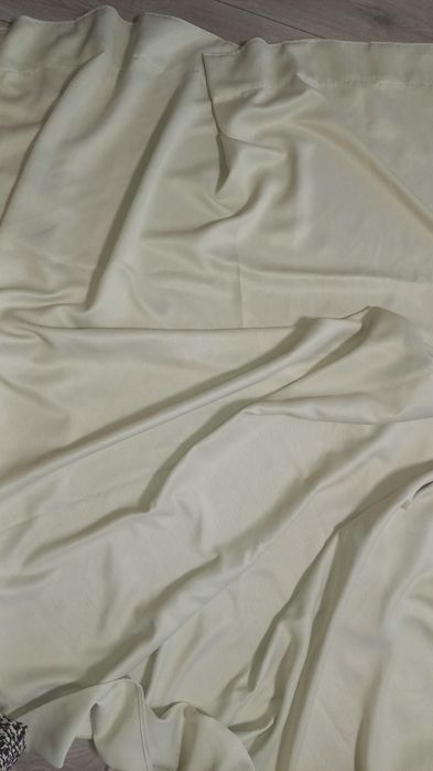 Штора довга та вузька