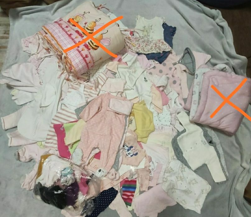 Пакети речей для немовляток до року