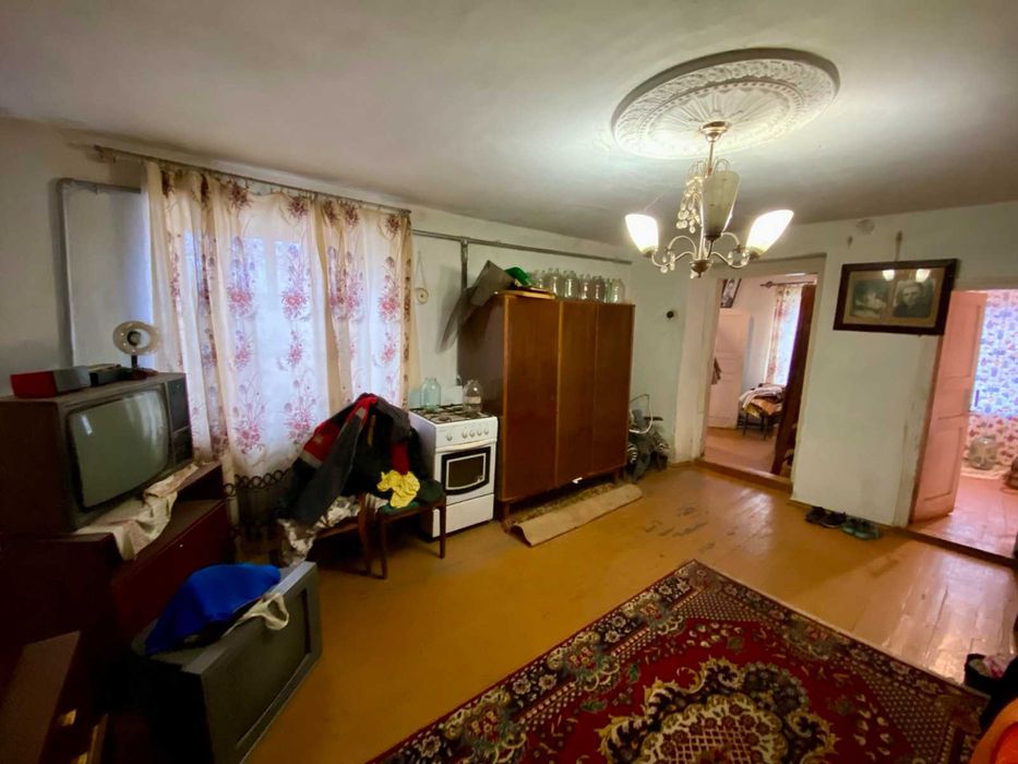 Продаж будинок та велика ділянка землі Крес Кривий Ріг Покровський район
