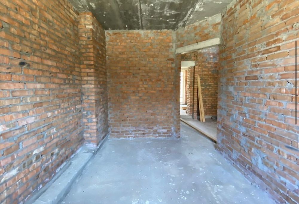 Продам сучасний таунхаус з гаражем