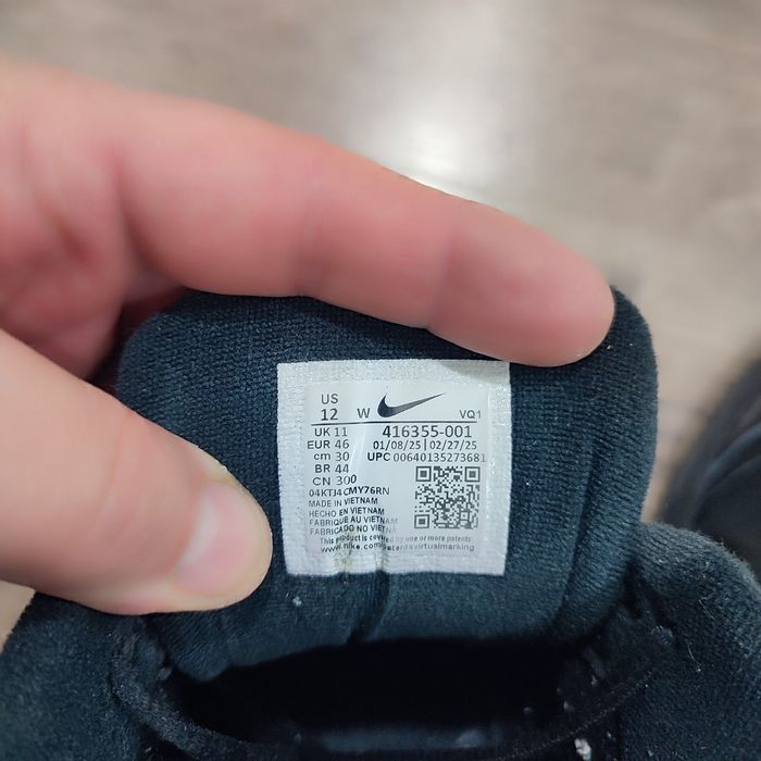 Кросівки Nike Monarch IV  46 розмір