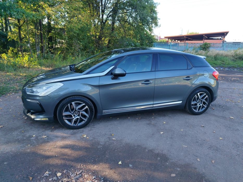 Citroën DS5