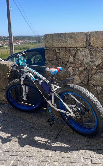 Bicicleta elétrica