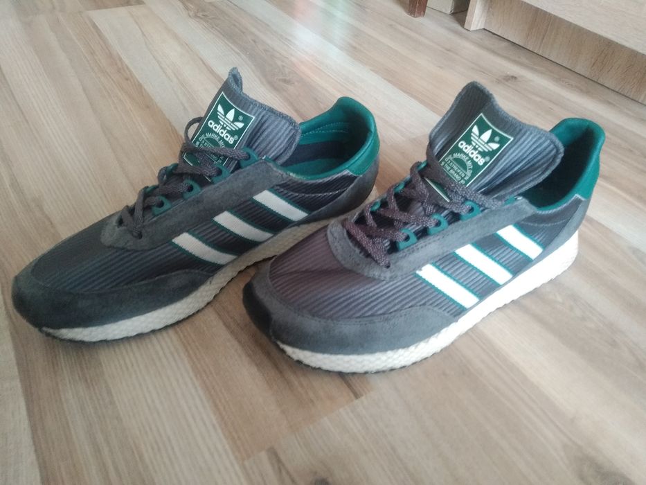 Чоловічі кросівки adidas