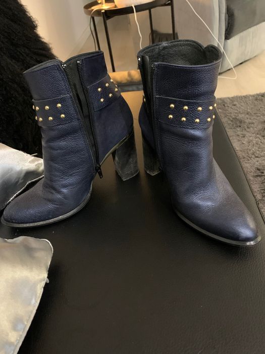 Botins da marca moow