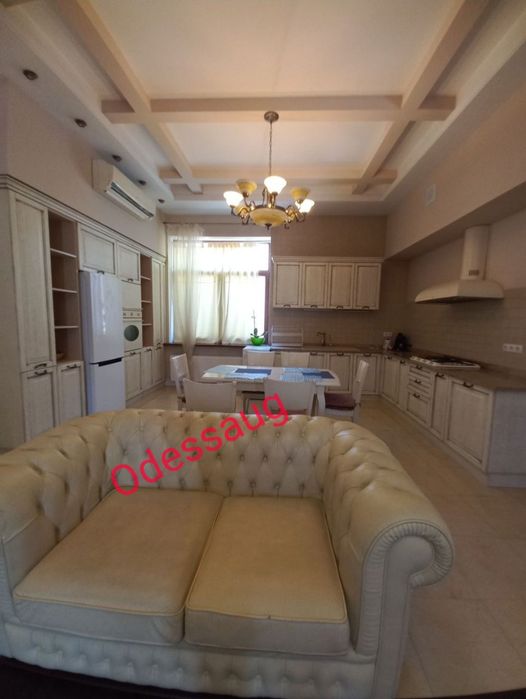 Сдам 4-ком Милый Дом в Закрытом кооперативе на 12 ст.Б.Фонтана. 250м.