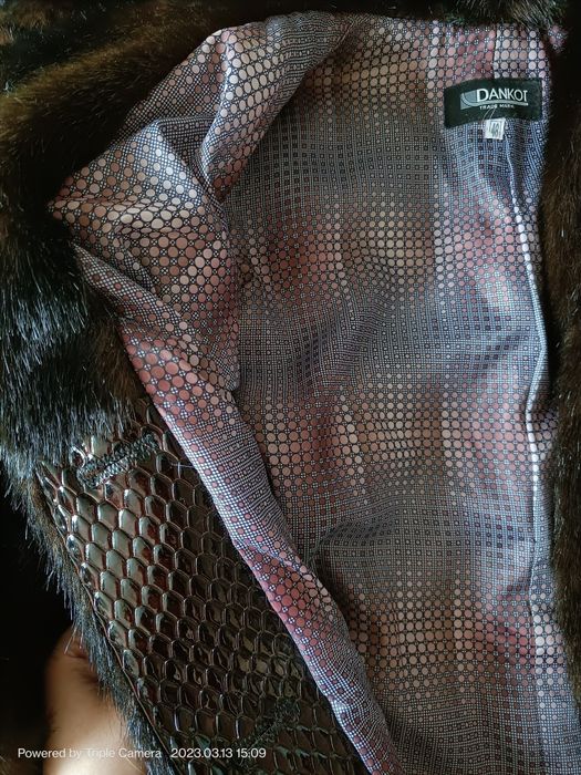 Штучна укорочена шуба