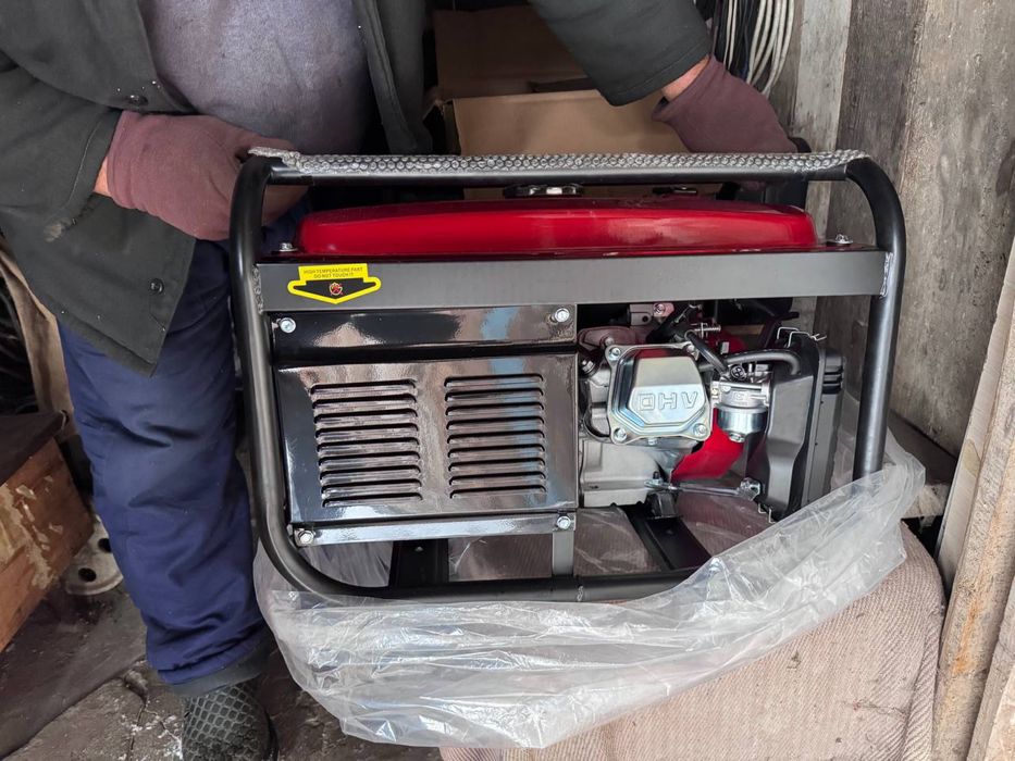 бензиновий генератор WALTER STAHL, модель FY8500W