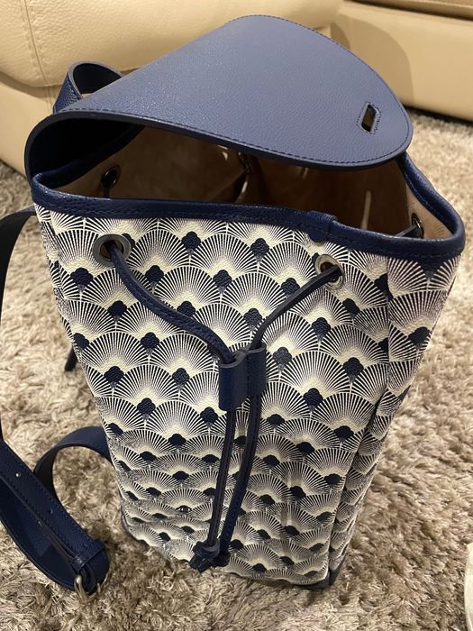 Mochila de senhora marca Italiana