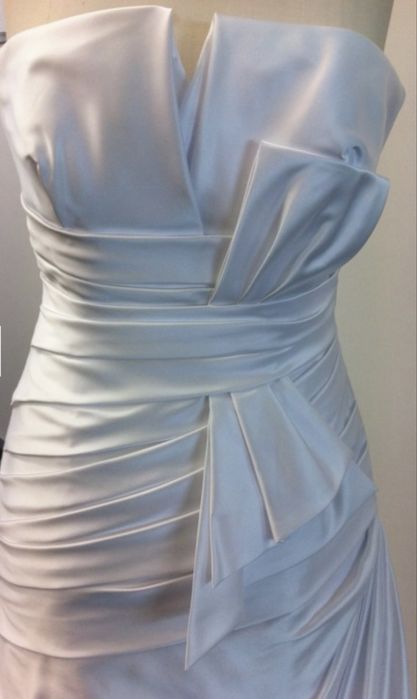 Suknia Ślubna PRONOVIAS model Medea  rozm. 38 kolor biały