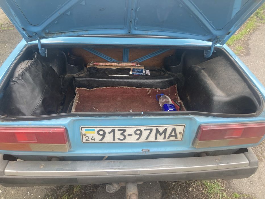 Ваз 2107 на ходу 1995 року