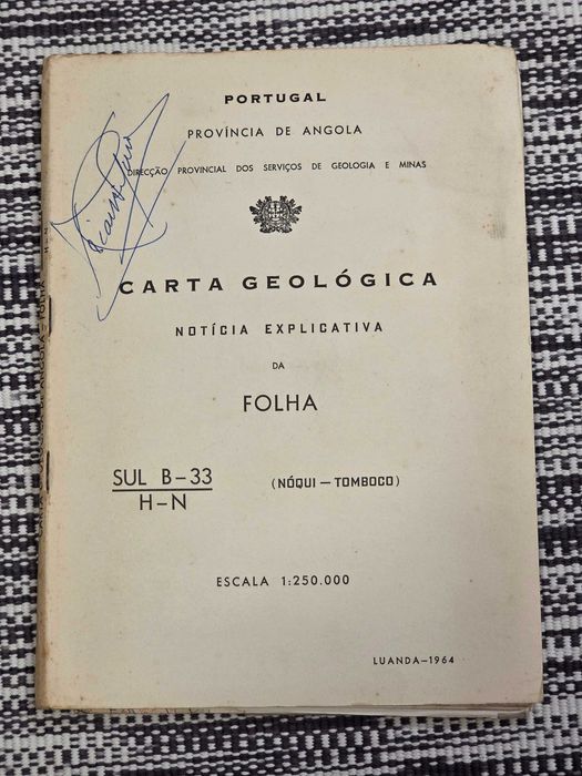 Conjunto de onze livros da Província Ultramarina de Angola