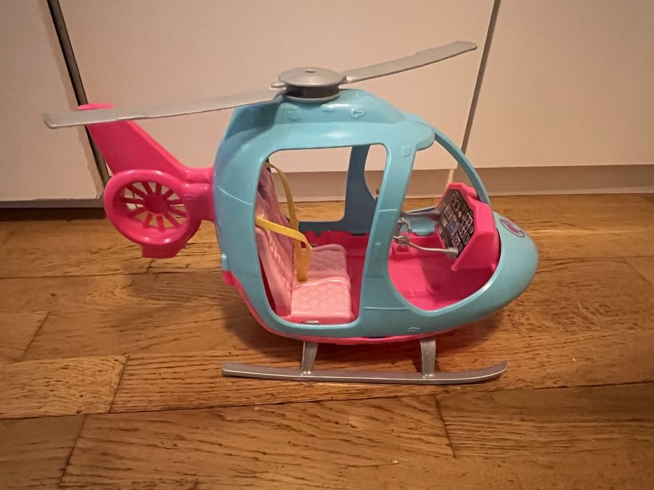 Helicóptero da Barbie as