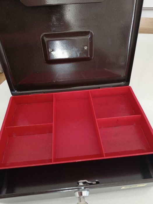 Cofre (298x239x88mm - Aço) - COMO NOVO