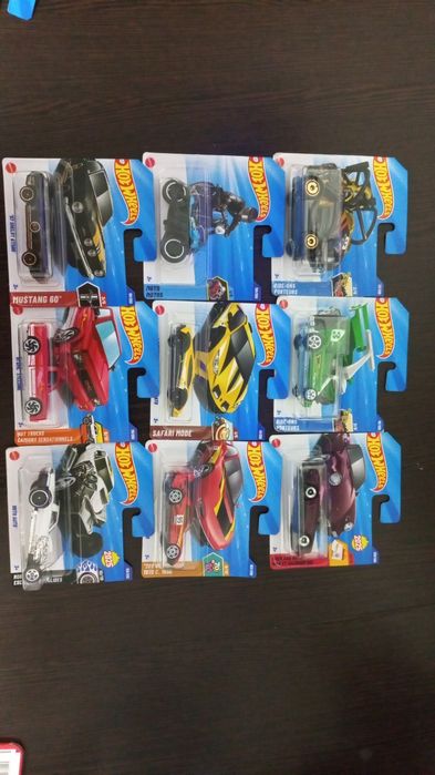 Хотвілс базові машинки