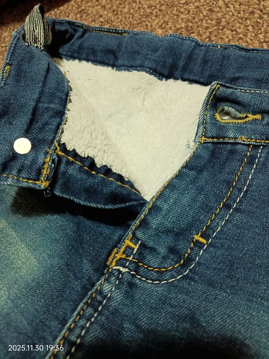 Утеплені джинси з хутром на резинці  дитячі зимові 7-9 років