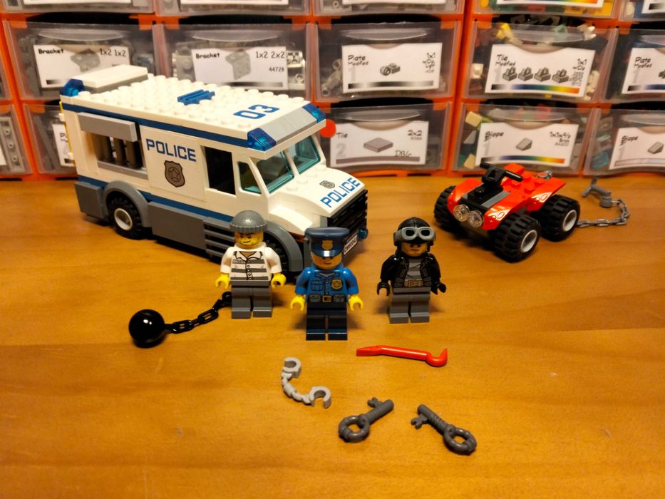 Lego city 60043 Prisoner Transporter