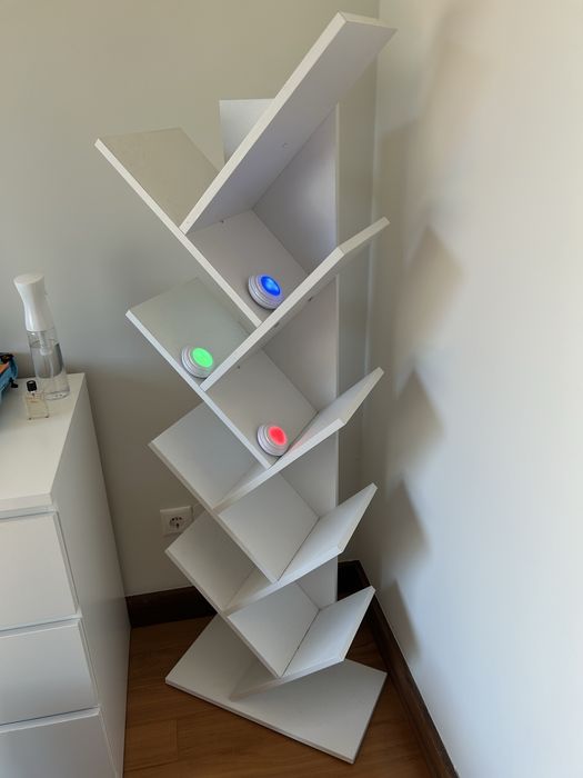 Móveis ikea para livros
