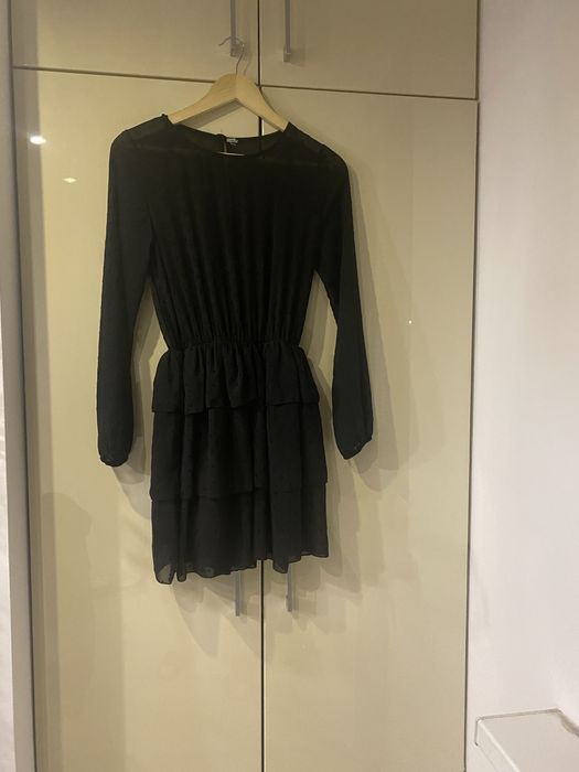 Siateczkowa sukienka czarna w gwiazki