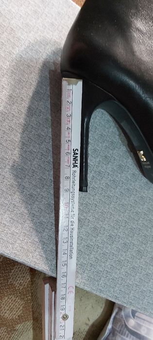 Kazar 36 czarne szpilki botki