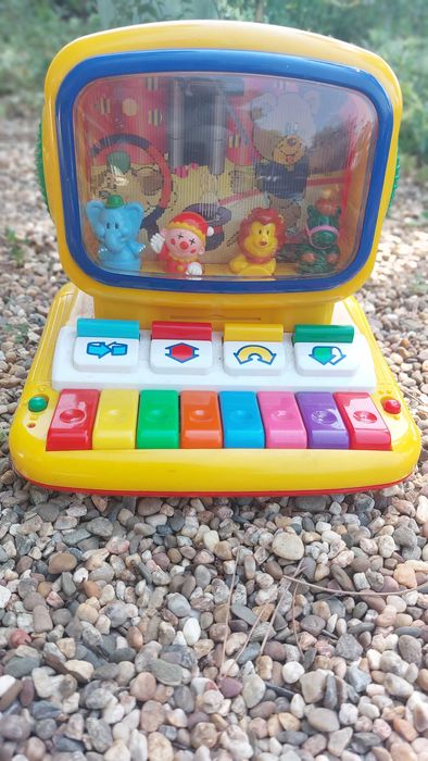 Brinquedos com musica
