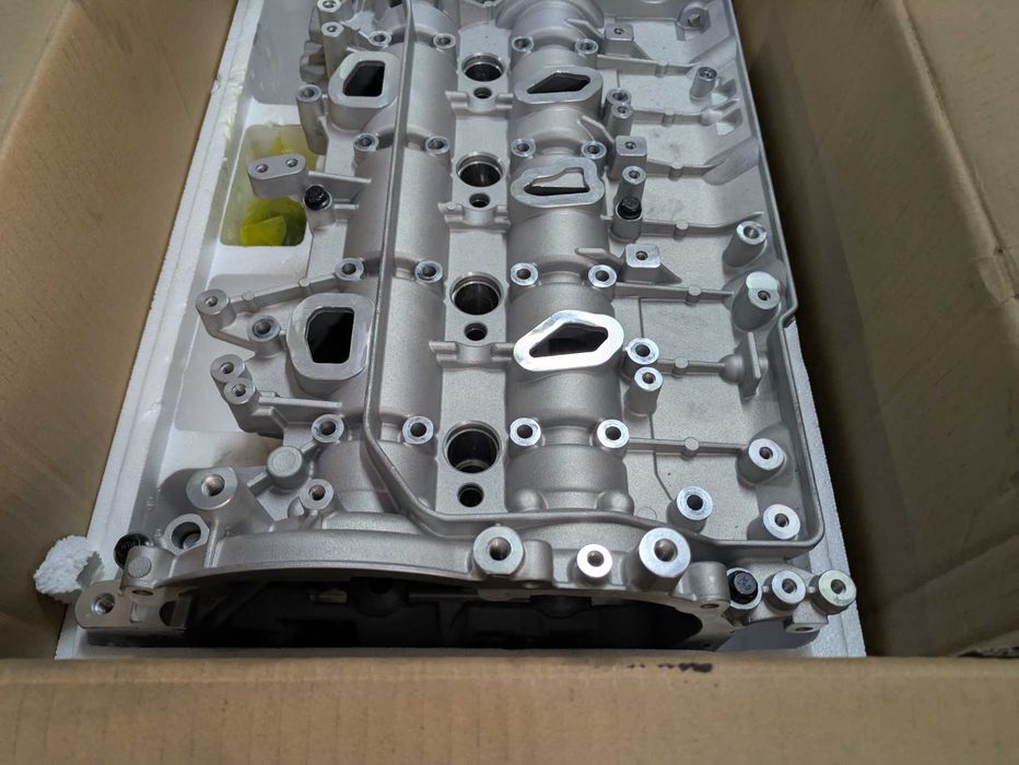 Cabeça de motor Renault master nova