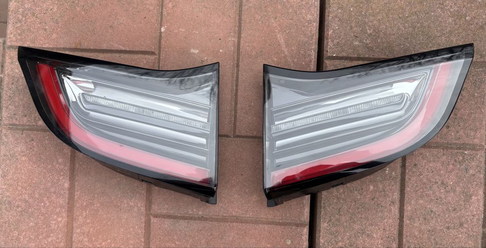 Фари ляди Tesla Y 1502089-00-B  1502088-00-B
