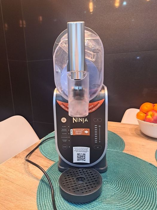 Maszynka do sorbetów Ninja SLUSHY 301EU 5 programów