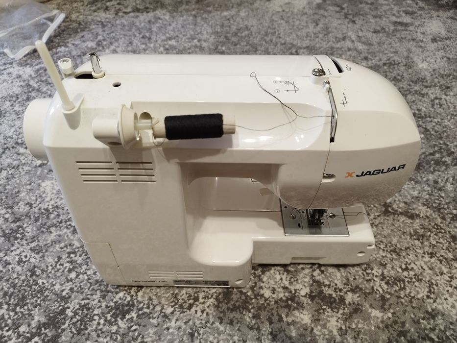 Швейная машинка для дома