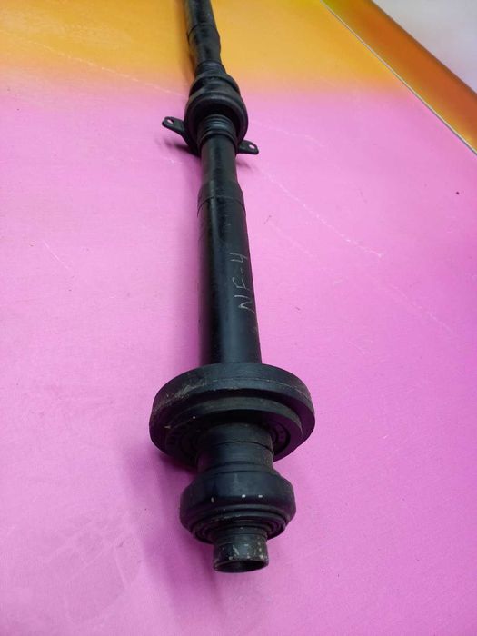 Карданный вал Кардан задний 7P0521102R 3.0 TDI Touareg NF 7P Туарег НФ