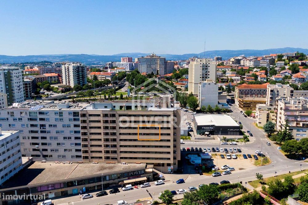 Apartamento T3 Duplex — Braga (Maximinos, Sé E Cividade), Braga