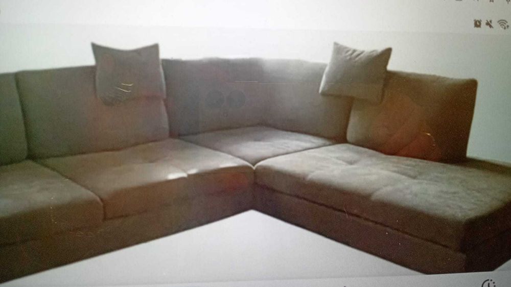 Sofá de canto em Alcantara cinza