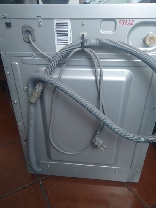 Máquina lavar roupa