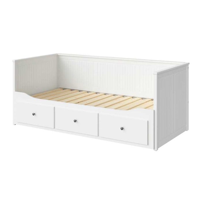 Cama IKEA com colchões